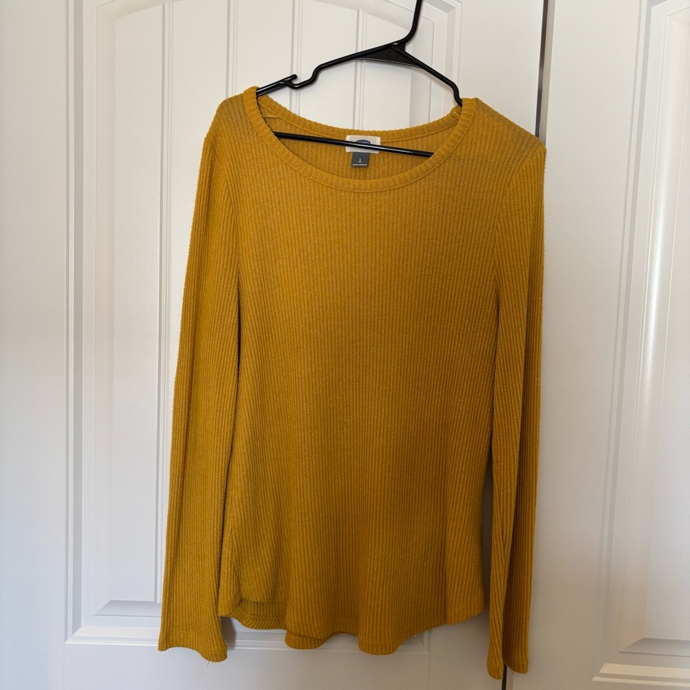 Old Navy Golden Ribbed Knit Top